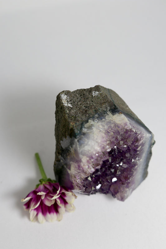 Amethyst cut Base