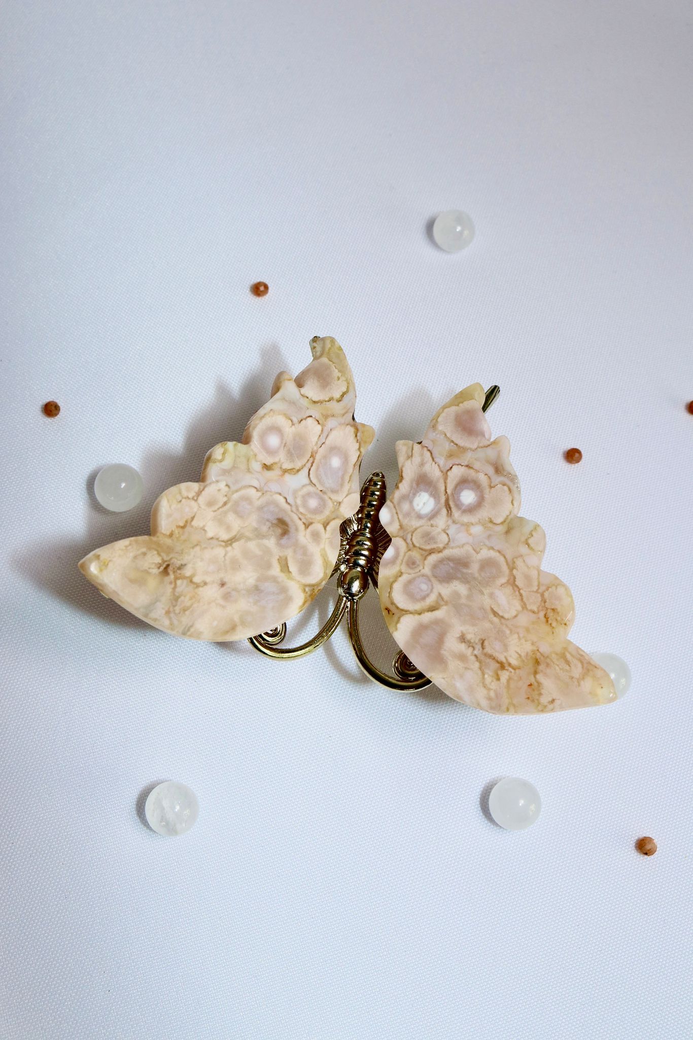 Blumenachat Schmetterling